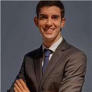 Doy clases adaptadas al alumno dependiendo de su capacidad.